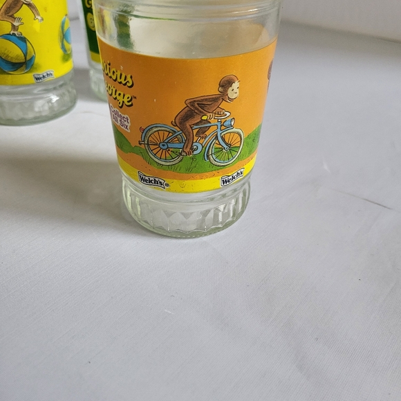Vintage Curious George Welches Juice Glasses - Picture 8 of 8